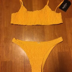 Yellow ruched bikini - size M (*size small)